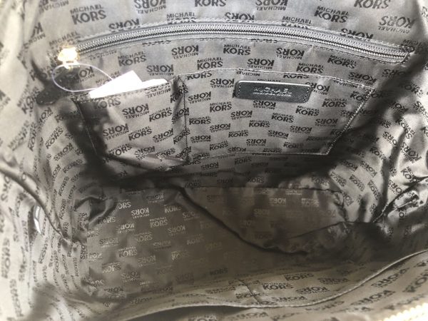 Michael_Kors_Ciara_Top_Zip_Tote_Handbag_Inside